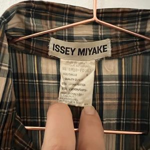 Issey Miyake Sleeveless pleated top size Small - vintage
